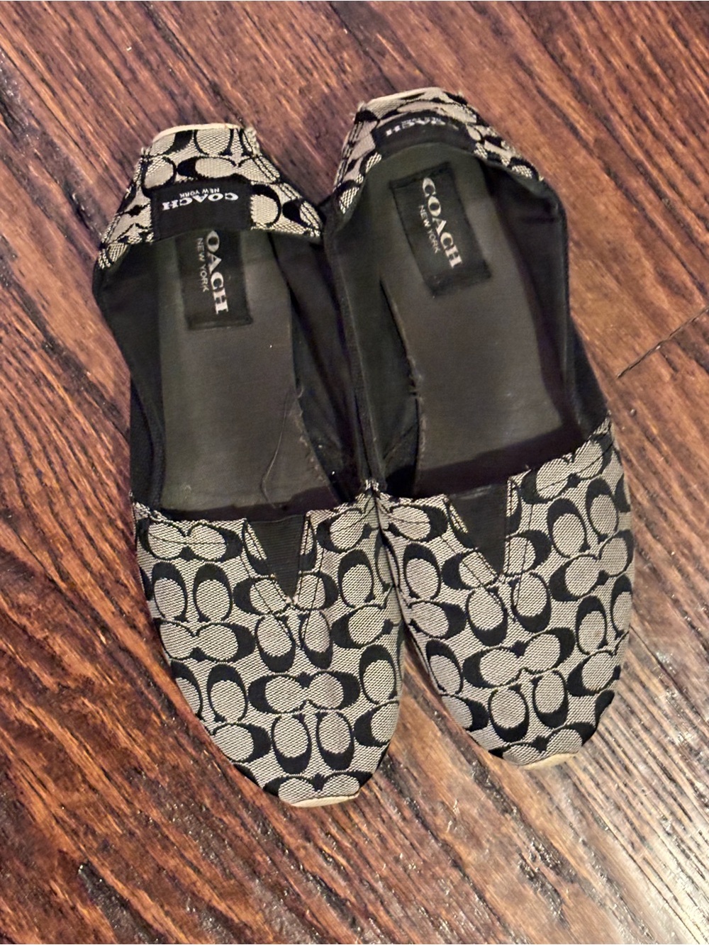 Coach Black and Cream Signature Slip-On Flats - Picture 3 of 11